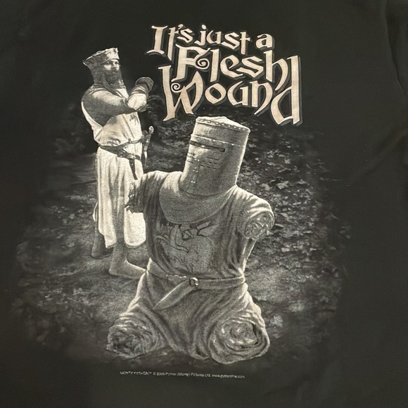 Monty Python and the Holy Grail Shirt - M - Picture 3 of 5